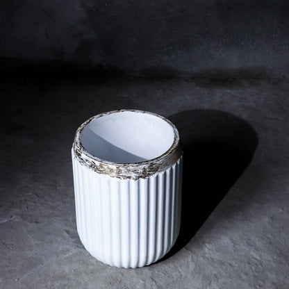 Windsor Planter- Medium (White With Rim In Gold Leaf)