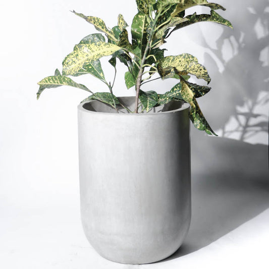 Margate Planter (Natural Grey)