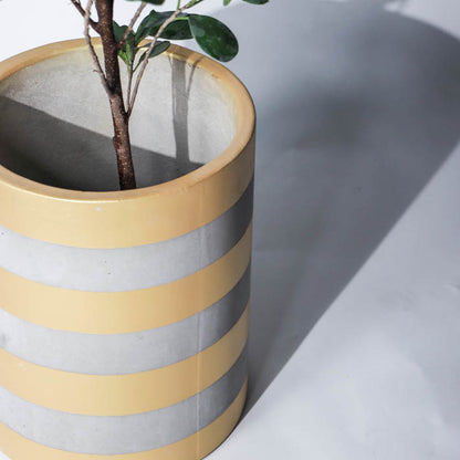 Sifnos Planter- Medium (Golden Stripes)