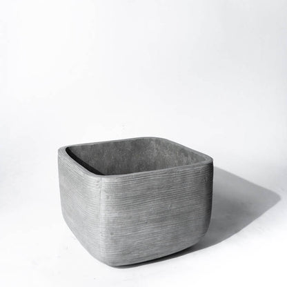 Naxos Planter (Natural Grey)