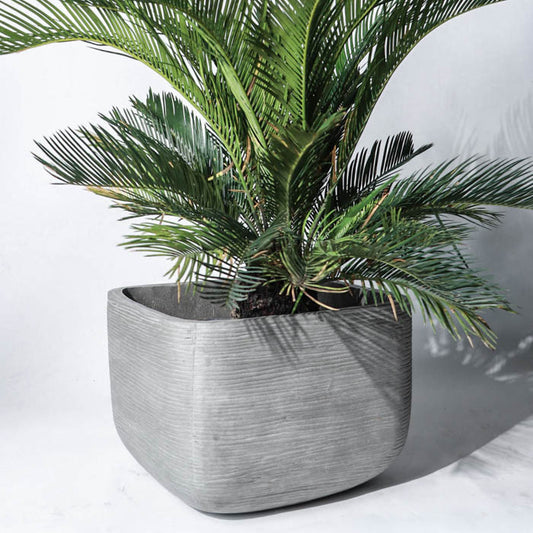 Naxos Planter (Natural Grey)