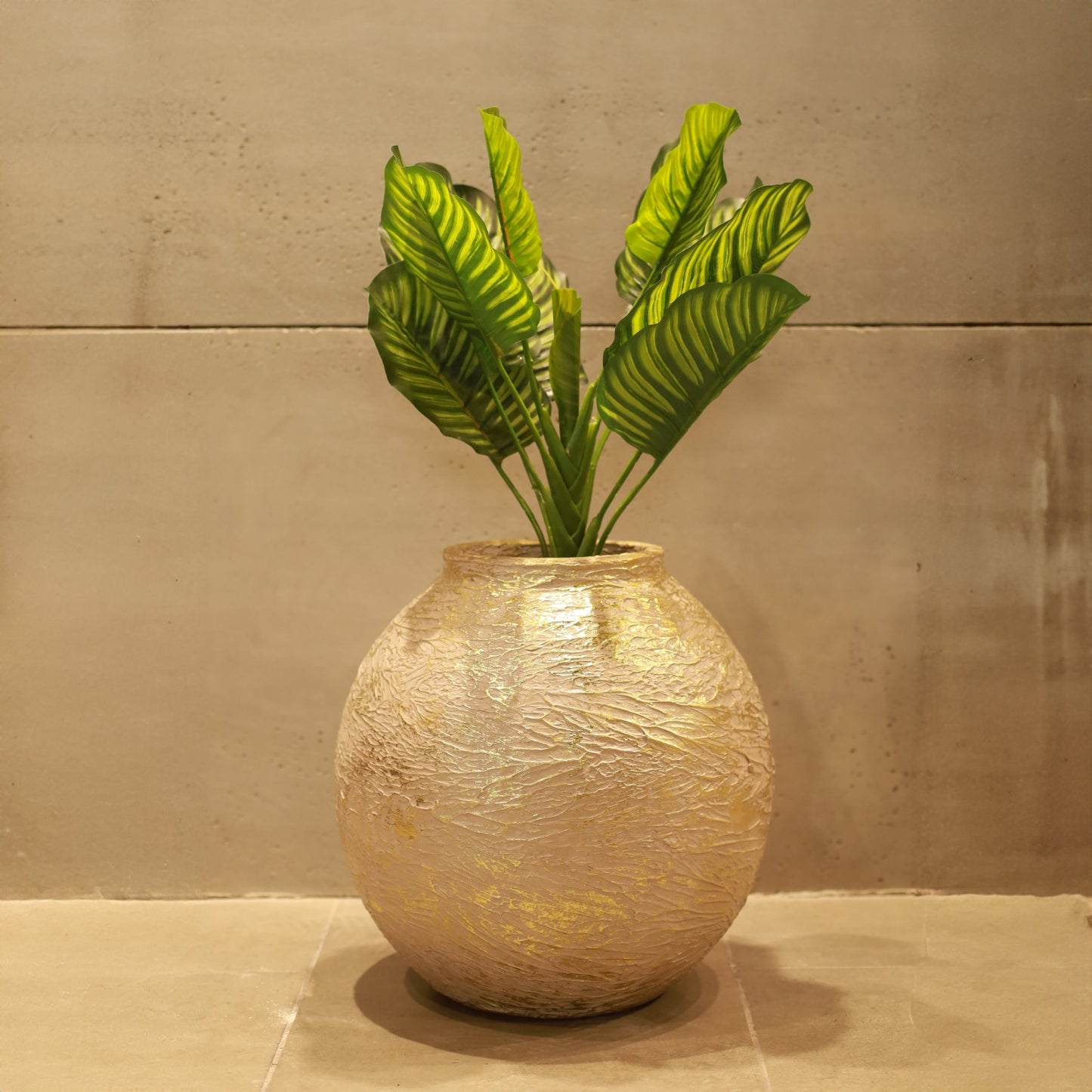 Bari Planter